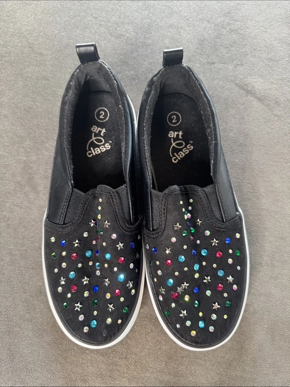 Girls art class Black Slip-On Sneakers Multicolor Gem and Star Accents Size 2